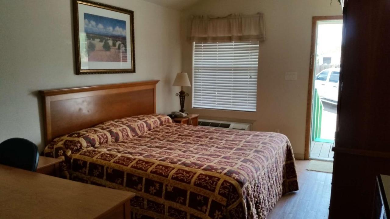 Garden Inn & Suites Hebbronville Kültér fotó